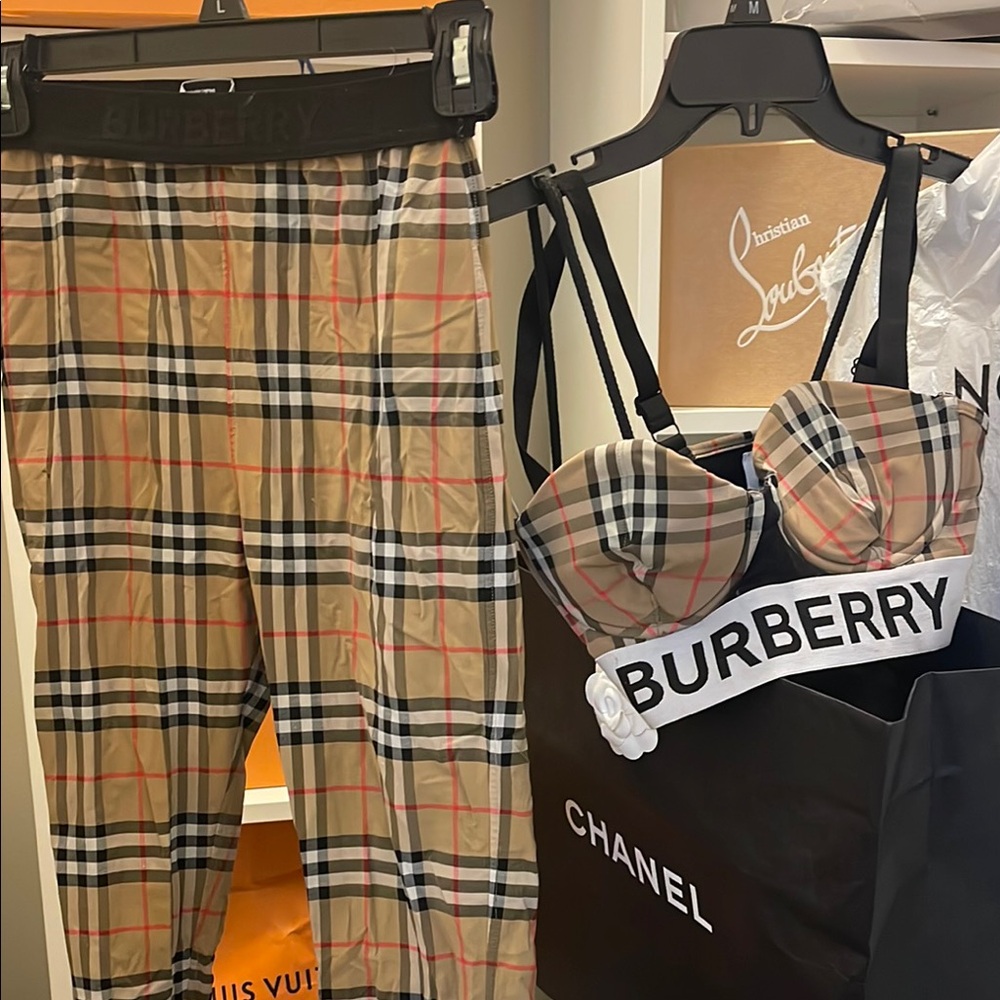 Burberry Plaid Leggings and Bra Set
